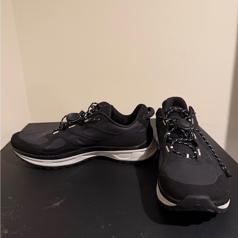 Tiem Women’s Cycling Shoe - Via Black Onyx Size 9 w/ SPD clips